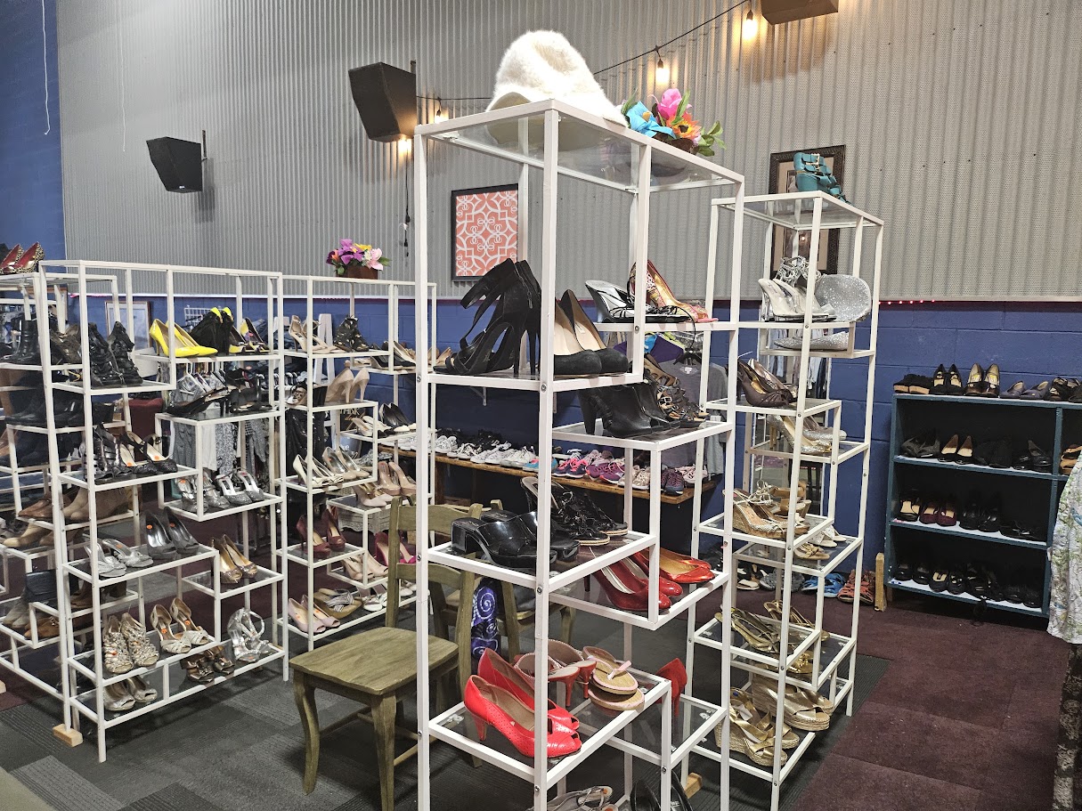 Shoe display racks